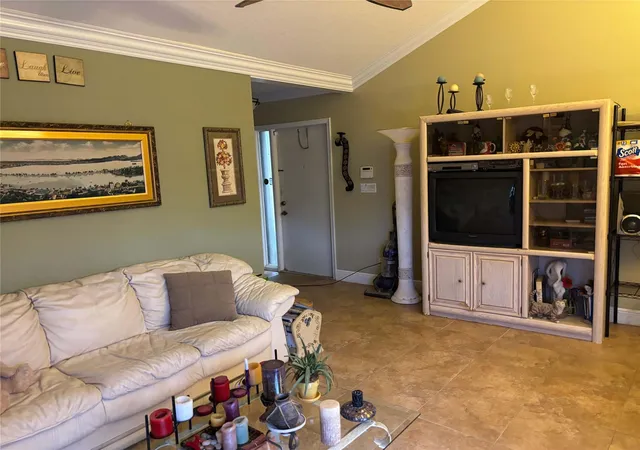 5th image of 3771 Nw 73Rd Wy, Coral Springs, FL 33065 | MLS# F10527615