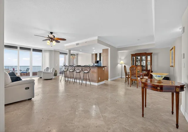 4th image of 700 Ocean Royale Wy #Ph 3, Juno Beach, FL 33408 | MLS# R11125985