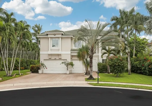 Photo 2 of Single family home for sale at 11759 Paradise Cove Ln, Wellington, FL 33449 | MLS# A11882732 | Listing updated on 2026-10-08