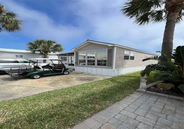 1st image of 6445 Se 51st St, Okeechobee, FL 34974 | MLS# F10527733