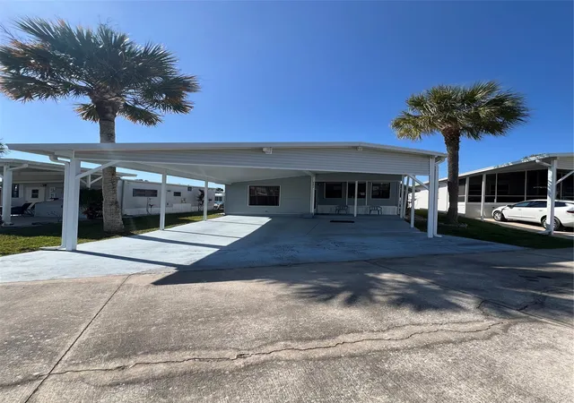 1st image of 6494 Se 54th Ln, Okeechobee, FL 34974 | MLS# F10527751