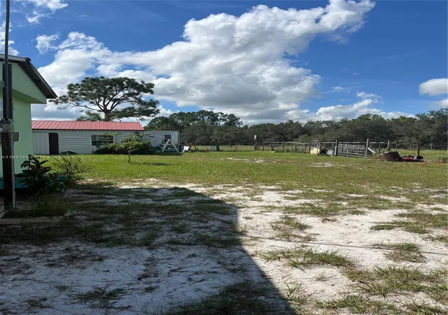 3rd image of 105 Farrer Rd, Frostproof, FL 33843 | MLS# A11881263