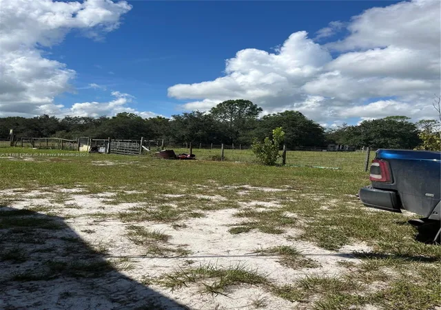 4th image of 105 Farrer Rd, Frostproof, FL 33843 | MLS# A11881263