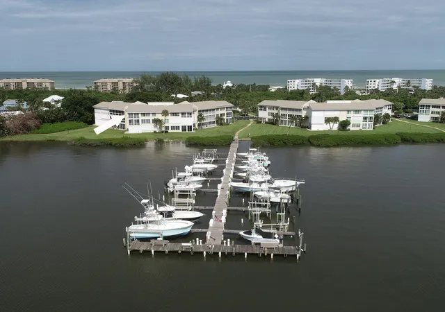 Homes for sale in Stuart, FL | 2370 Ne Ocean Blvd #C305, Stuart, FL 34996 | MLS# R11126990