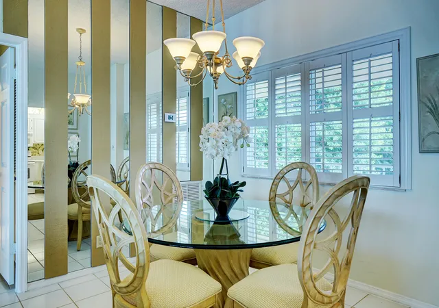 4th image of 2370 Ne Ocean Blvd #C305, Stuart, FL 34996 | MLS# R11126990