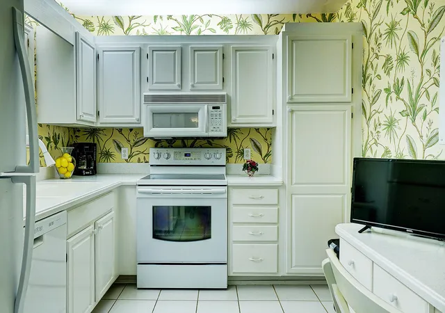 5th image of 2370 Ne Ocean Blvd #C305, Stuart, FL 34996 | MLS# R11126990
