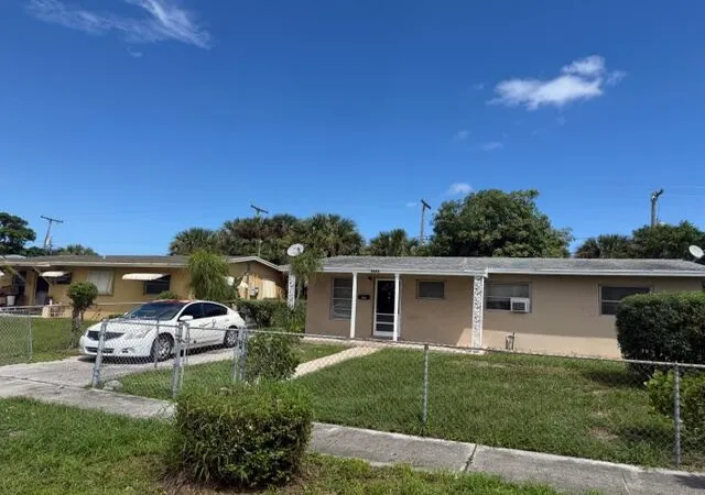 1st image of 1441 8th St, West Palm Beach, FL 33401 | MLS# R11126997