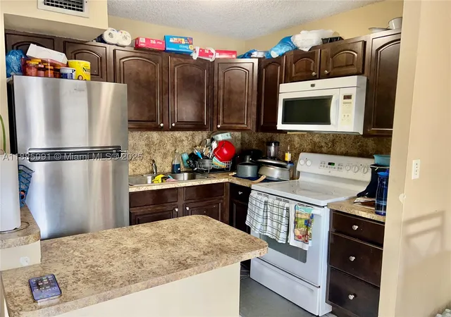 Photo 2 of Condo for sale at 415 Nw 210th St #206, Miami, FL 33169 | MLS# A11885091 | Listing updated on 2026-06-02