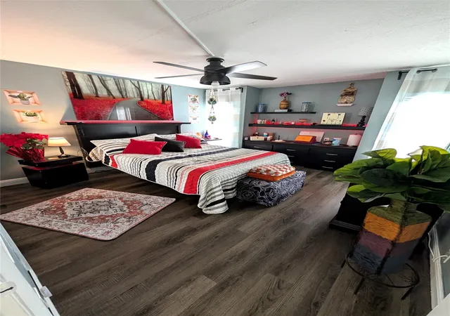 5th image of 3155 Coral Hls Dr, Coral Springs, FL 33065
