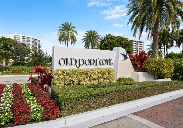 Homes for sale in North Palm Beach, FL | 1200 Marine Wy #304, North Palm Beach, FL 33408 | MLS# R11127169