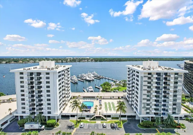 Homes for sale in North Palm Beach, FL | 1200 Marine Wy #304, North Palm Beach, FL 33408 | MLS# R11127169