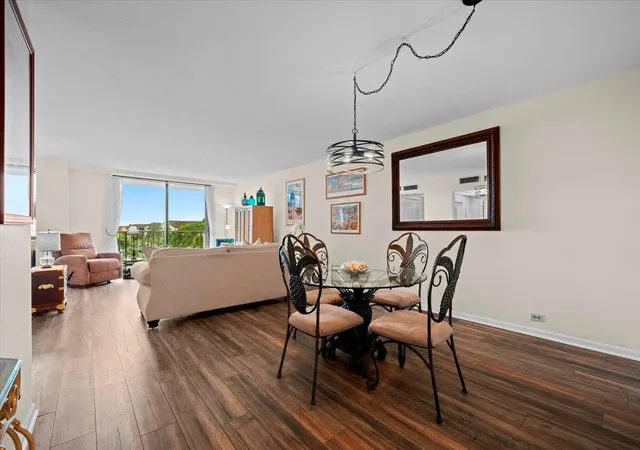 Homes for sale in North Palm Beach, FL | 1200 Marine Wy #304, North Palm Beach, FL 33408 | MLS# R11127169