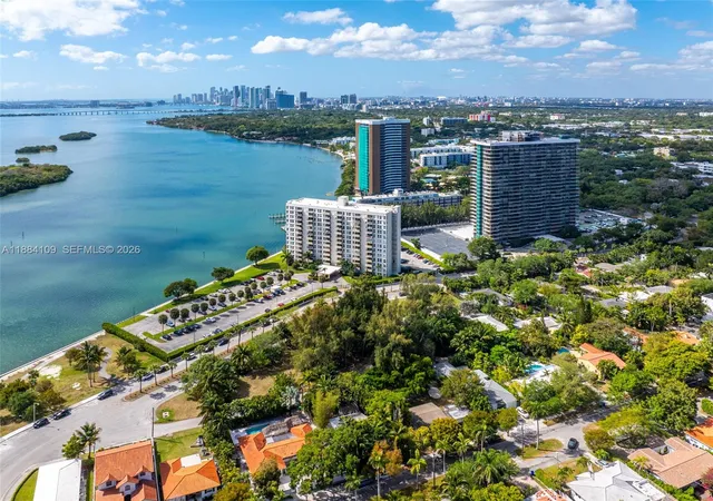 4th image of 891 Ne 70Th St, Miami, FL 33138 | MLS# A11884109