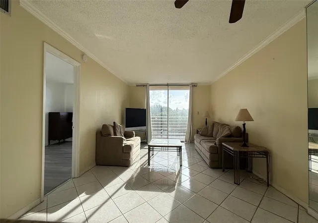 Homes for sale in Plantation, FL | 406 Nw 68Th Ave #310, Plantation, FL 33317 | MLS# F10528981