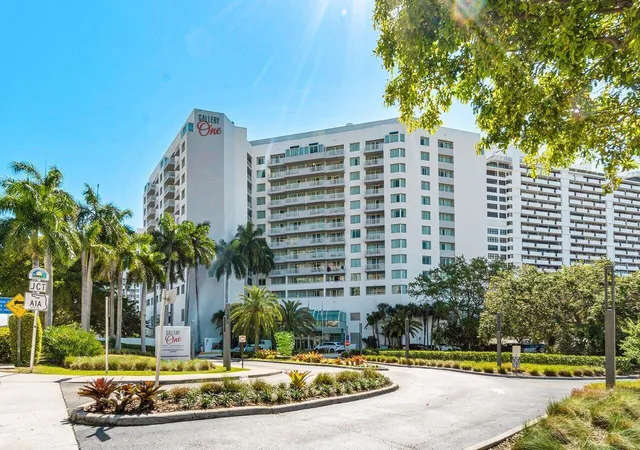 3rd image of 2670 E Sunrise Blvd #1202, Fort Lauderdale, FL 33304 | MLS# R11127696