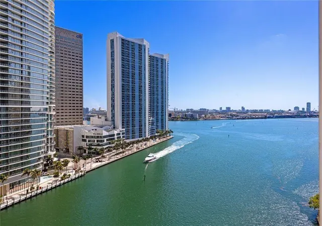 Homes for sale in Miami, FL | 465 Brickell Ave #2706, Miami, FL 33131 | MLS# F10529083