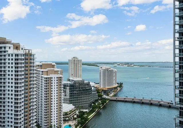Homes for sale in Miami, FL | 465 Brickell Ave #2706, Miami, FL 33131 | MLS# F10529083