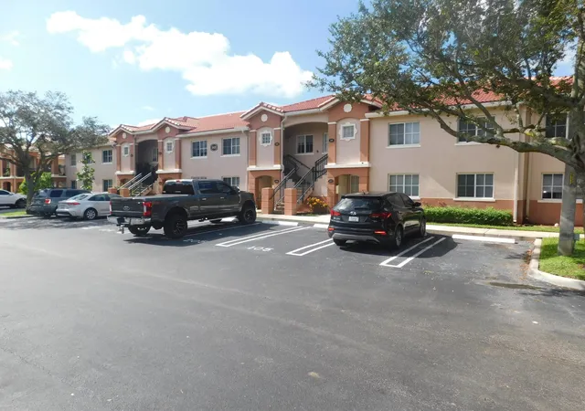 13th image of 3800 N Jog Rd #204, West Palm Beach, FL 33411 | MLS# R11128460