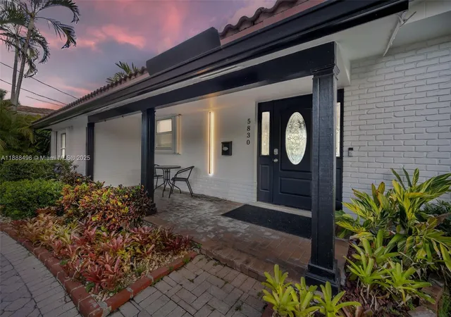 5th image of 5830 Ne 14Th Rd, Fort Lauderdale, FL 33334 | MLS# A11888496