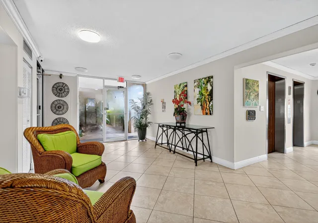 2nd image of 5340 Nw 2Nd Ave, Boca Raton, FL 33487