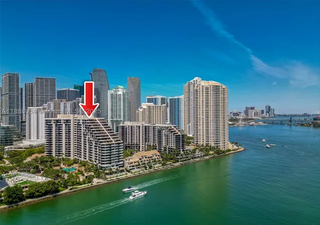 Photo 2 of Condo for sale at 520 Brickell Key Dr #UPH-03, Miami, FL 33131 | MLS# A11888034 | Listing updated on 2026-05-20