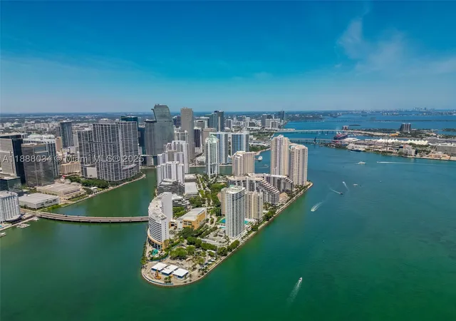 Photo 4 of Condo for sale at 520 Brickell Key Dr #UPH-03, Miami, FL 33131 | MLS# A11888034 | Listing updated on 2026-05-20