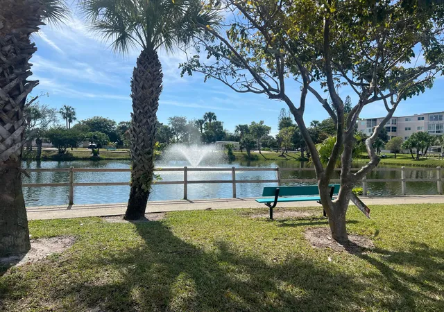 2nd image of 504 Davis Rd, Palm Springs, FL 33461