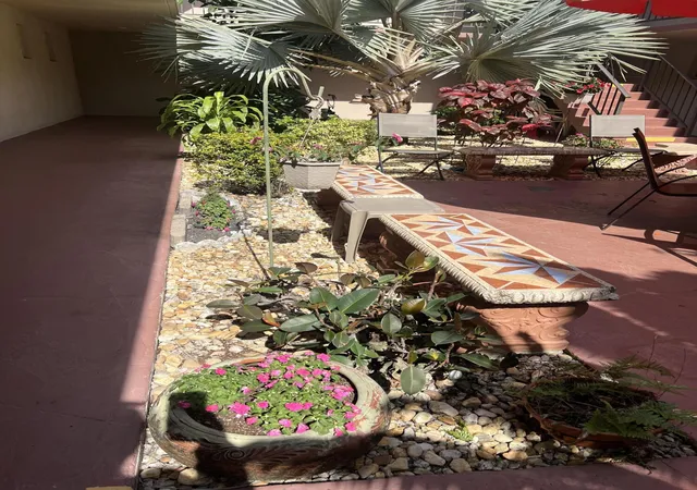 4th image of 504 Davis Rd #95, Palm Springs, FL 33461 | MLS# R11128675
