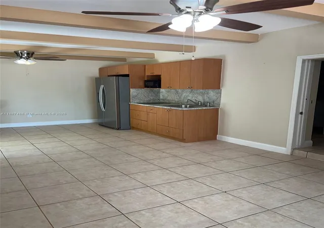 35th image of 573 Palmetto Dr, Miami Springs, FL 33166 | MLS# A11887468