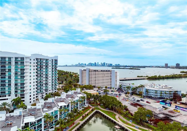 Homes for sale in North Bay Village, FL | 7904 West Dr #405, North Bay Village, FL 33141 | MLS# A11889902