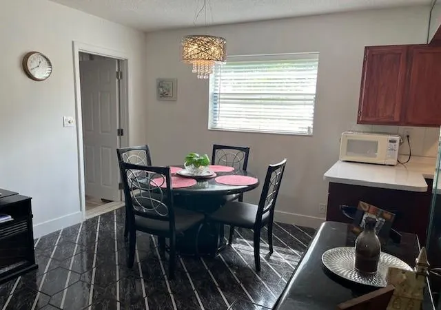 3rd image of 2145 Pierce St #101, Hollywood, FL 33020 | MLS# F10530007