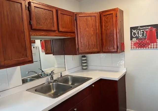 5th image of 2145 Pierce St #101, Hollywood, FL 33020 | MLS# F10530007
