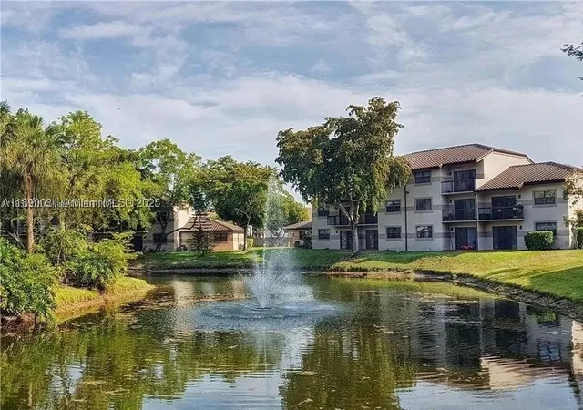 Homes for sale in Sunrise, FL | 9937 Nob Hill Pl #1637, Sunrise, FL 33351 | MLS# A11890031