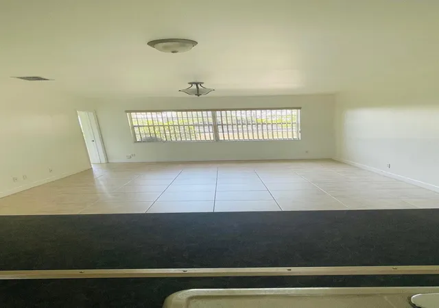 Homes for sale in Lauderdale Lakes, FL | 5111 W Oakland Park Blvd #306, Lauderdale Lakes, FL 33313 | MLS# F10530139
