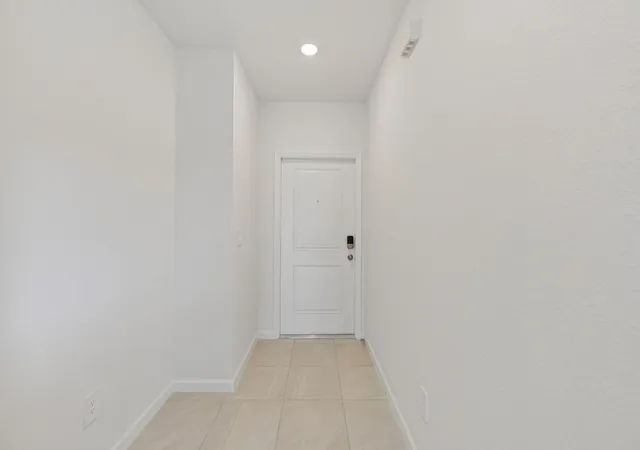 4th image of 14304 Sw New Dawn Rd, ,, FL 34956 | MLS# R11129962