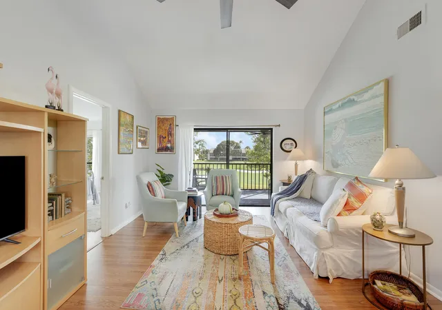 4th image of 402 Wingfoot Dr, Jupiter, FL 33458