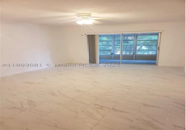 Listing Photo 4 - Condo for sale in building located at 6150 Nw 62Nd St, Tamarac, FL 33319 - Unit #308