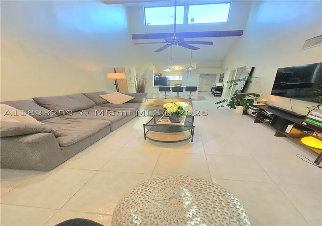Homes for sale in Plantation, FL | 1757 Nw 74th Ave #15, Plantation, FL 33313 | MLS# A11893259