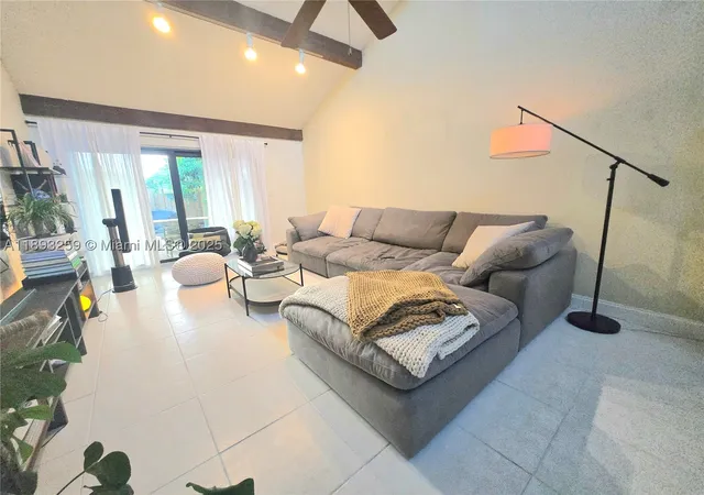 Homes for sale in Plantation, FL | 1757 Nw 74Th Ave #15, Plantation, FL 33313 | MLS# A11893259