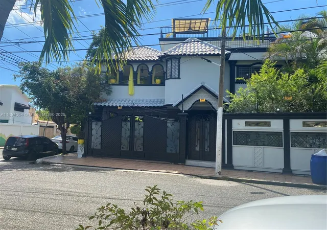 31st image of 6 Calle 29 Este, New York, NY 10133 | MLS# A11894064