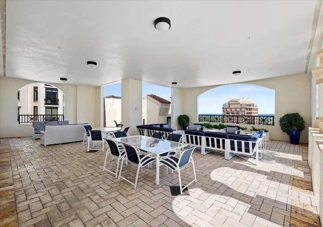 2nd image of 801 S Olive Ave, West Palm Beach, FL 33401
