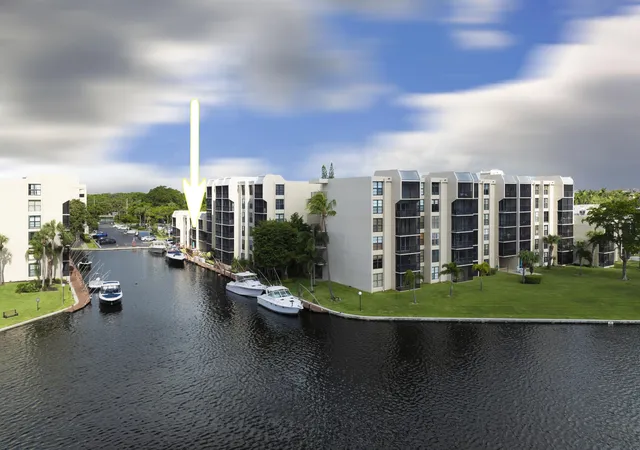 2nd image of 8 Royal Palm Wy #2050, Boca Raton, FL 33432 | MLS# R11131522
