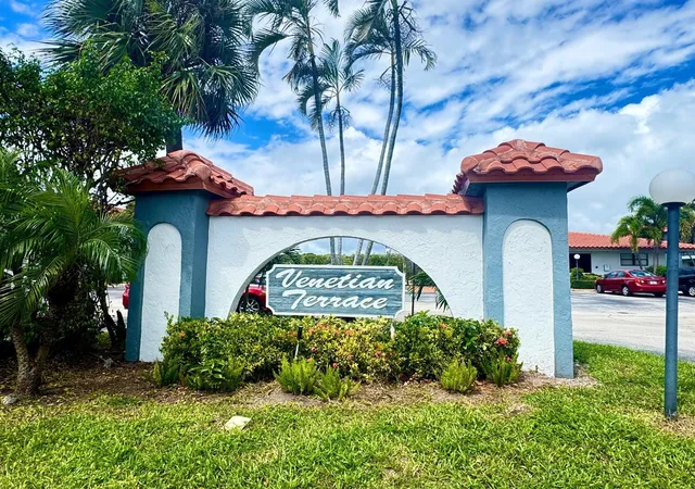 34th image of 2161 W Woolbright Rd #M202, Boynton Beach, FL 33426 | MLS# F10530712
