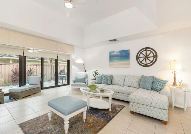 Homes for sale in North Palm Beach, FL | 11341 Briarwood Pl, North Palm Beach, FL 33408 | MLS# R11132218