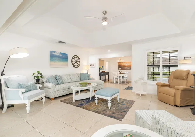 Homes for sale in North Palm Beach, FL | 11341 Briarwood Pl, North Palm Beach, FL 33408 | MLS# R11132218