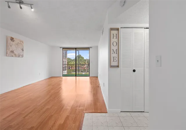 Homes for sale in North Lauderdale, FL | 1830 Sw 81st Ave #4317, North Lauderdale, FL 33068 | MLS# F10531567