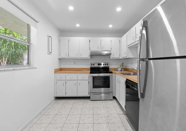 Homes for sale in North Lauderdale, FL | 1830 Sw 81St Ave #4317, North Lauderdale, FL 33068 | MLS# F10531567