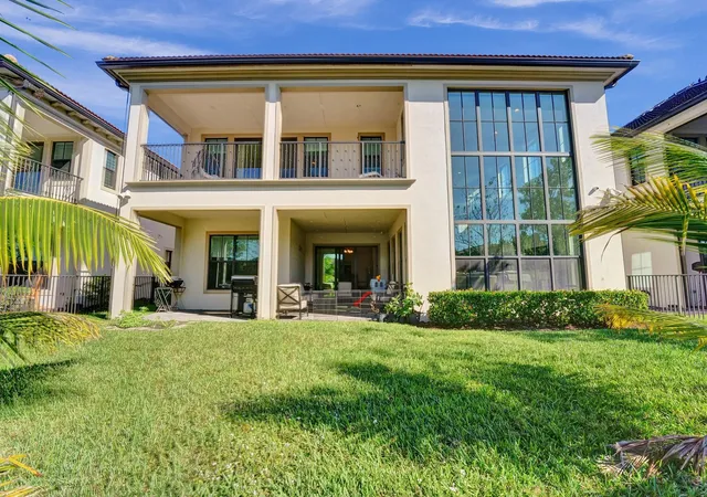 3rd image of 9345 Carrington Ave, Parkland, FL 33076 | MLS# F10531872