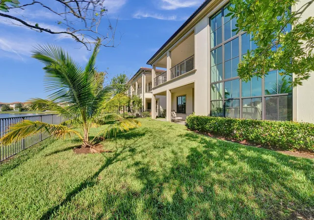 4th image of 9345 Carrington Ave, Parkland, FL 33076 | MLS# F10531872