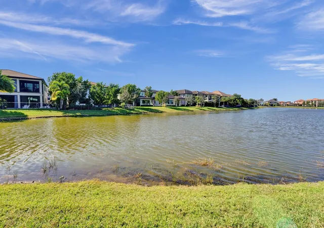 5th image of 9345 Carrington Ave, Parkland, FL 33076 | MLS# F10531872